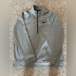 Nike Dri-fit Quarterzip!